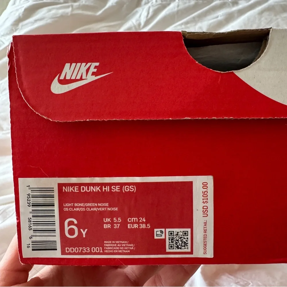 Nike Dunk- women 7.5 kids 6 - Picture 7 of 7